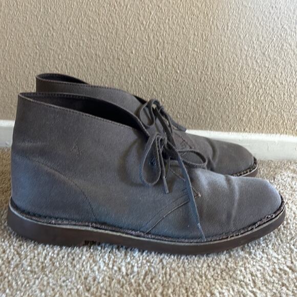 Clarks Original Desert boots in gray canvas. - Picture 1 of 12